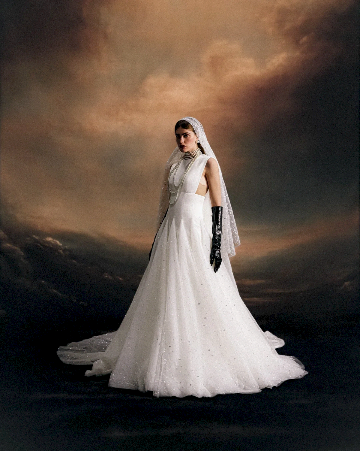 Imperial Grace - LOOK IV - Roman de la Rose