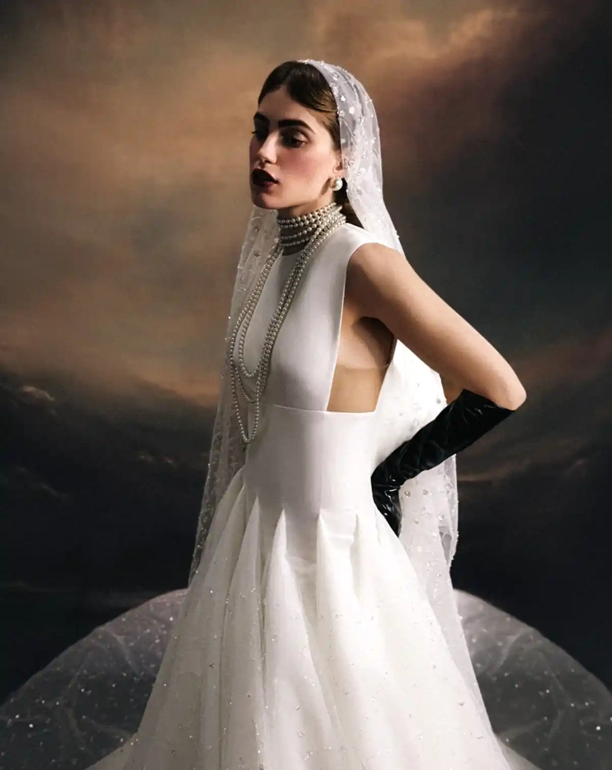 Imperial Grace - LOOK IV - Roman de la Rose